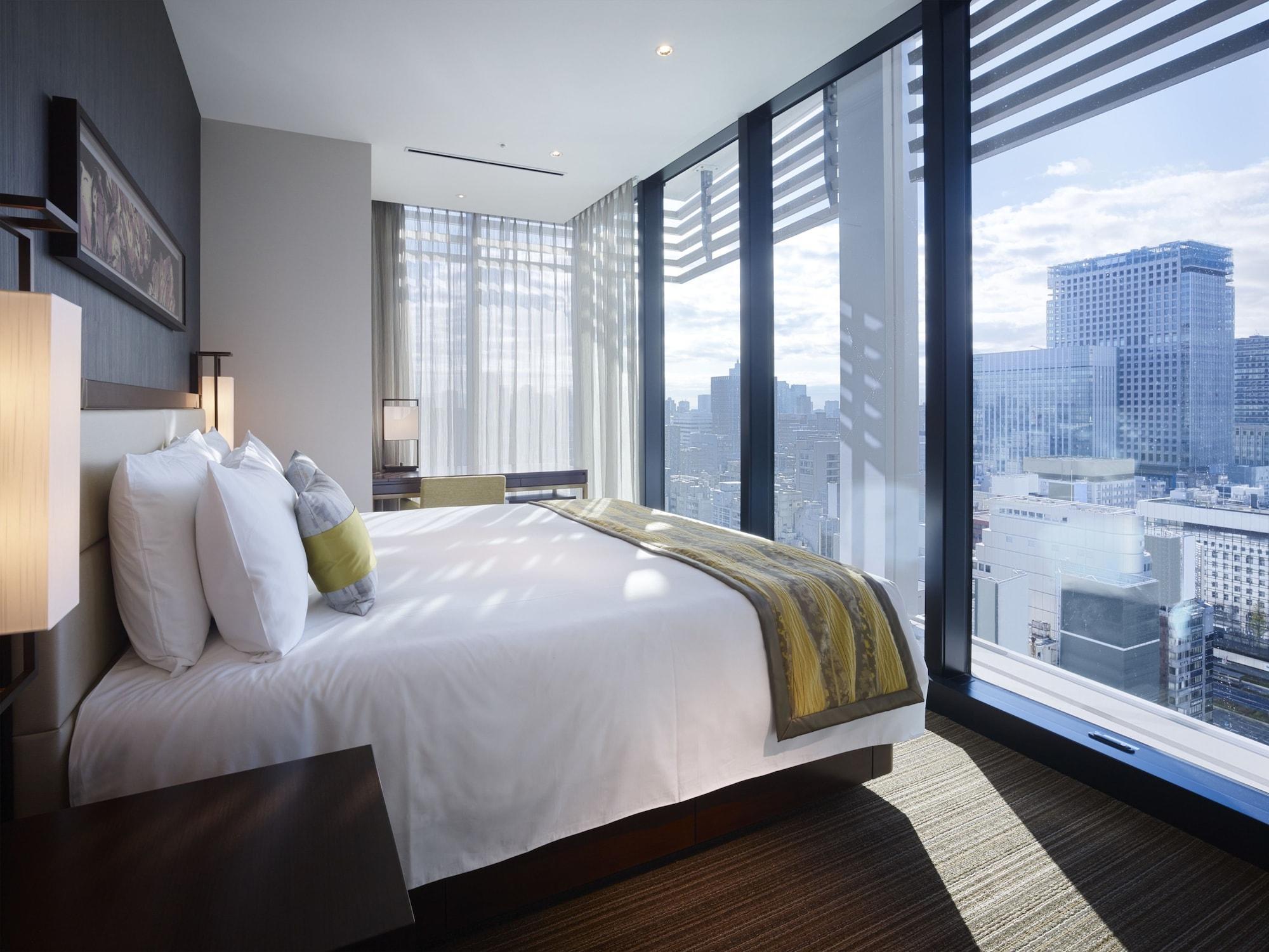 Oakwood Premier Tokyo Hotel Luaran gambar A bedroom at the hotel